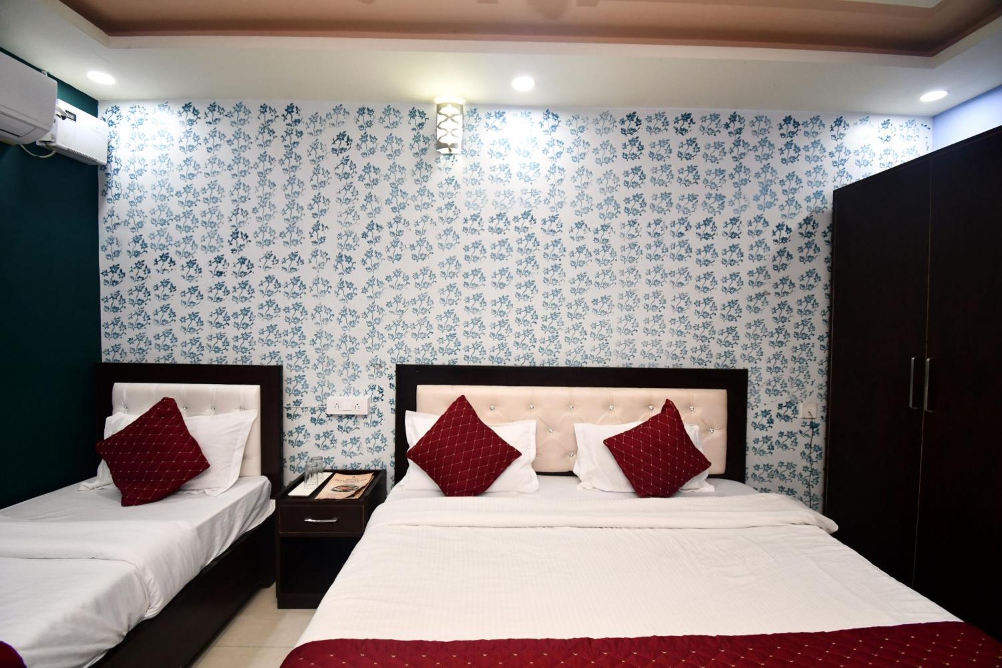 Hotel Dev Bhoomi Inn Rishīkesh Exterior foto